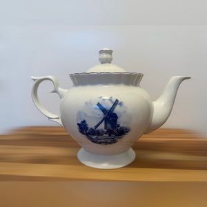 VINTAGE TER STEEGE BV DELFT BLAUW Blue Hand Decorated Holland Ceramic TEA POT.